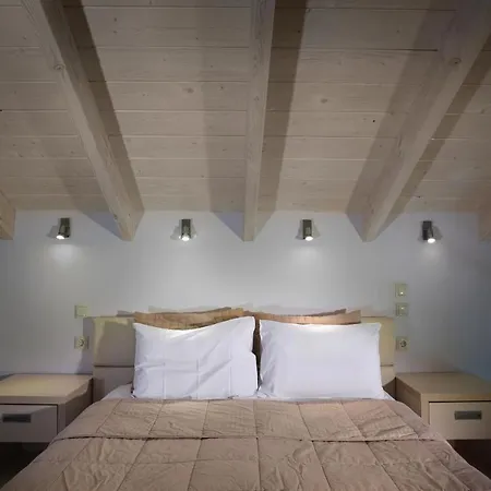 Plaza Отель Кавос