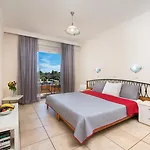 Hotell Plaza 3*