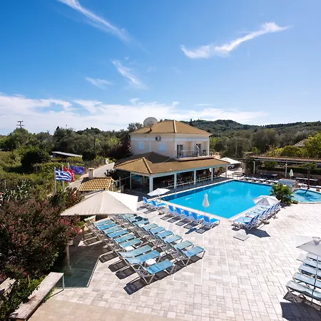 Plaza 3* Кавос