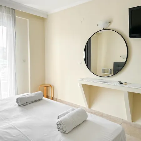 Plaza Otel 3*