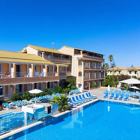 Plaza Hotel Kávos