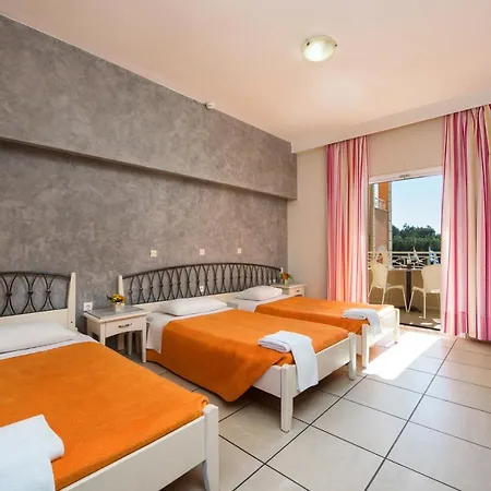 Plaza 3* Kavos