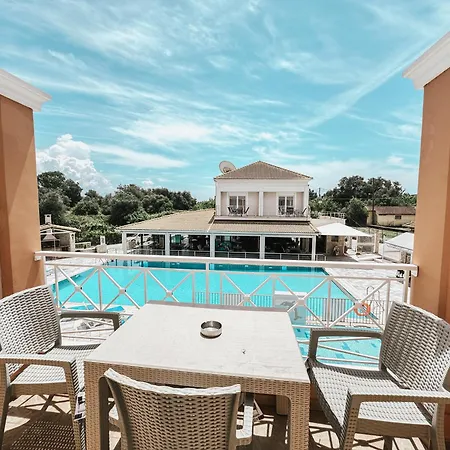 Plaza 3* Kavos