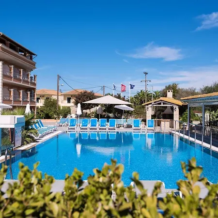 Hotel Plaza Kavos